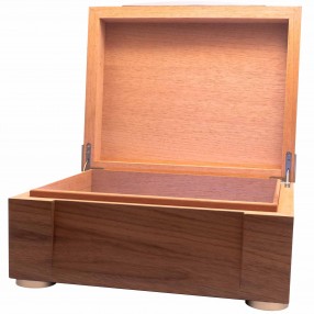 Xikar Humidor High Qualität Schwarz mit LED-Leiste